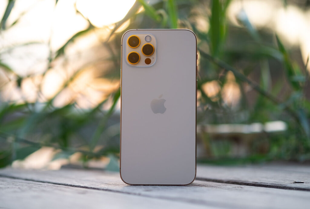 Celulares: ¿Cómo elegir el mejor celular en 2025? iPhone